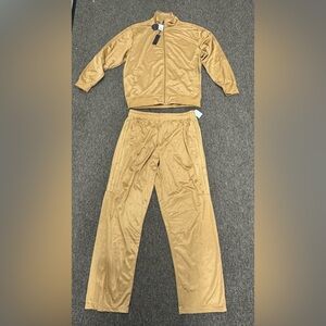 Men’s Tracksuit size XXL new with tags